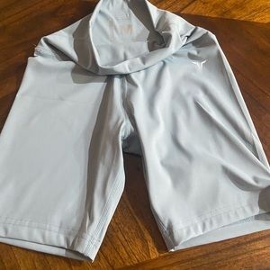 Squat wolf bottoms size medium